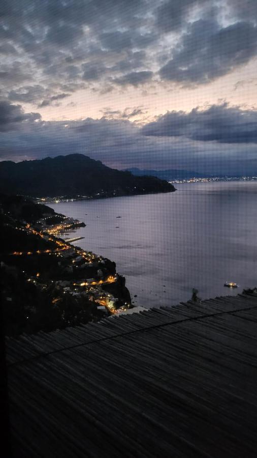 La Casetta Nel Bosco, Amalfi Luaran gambar