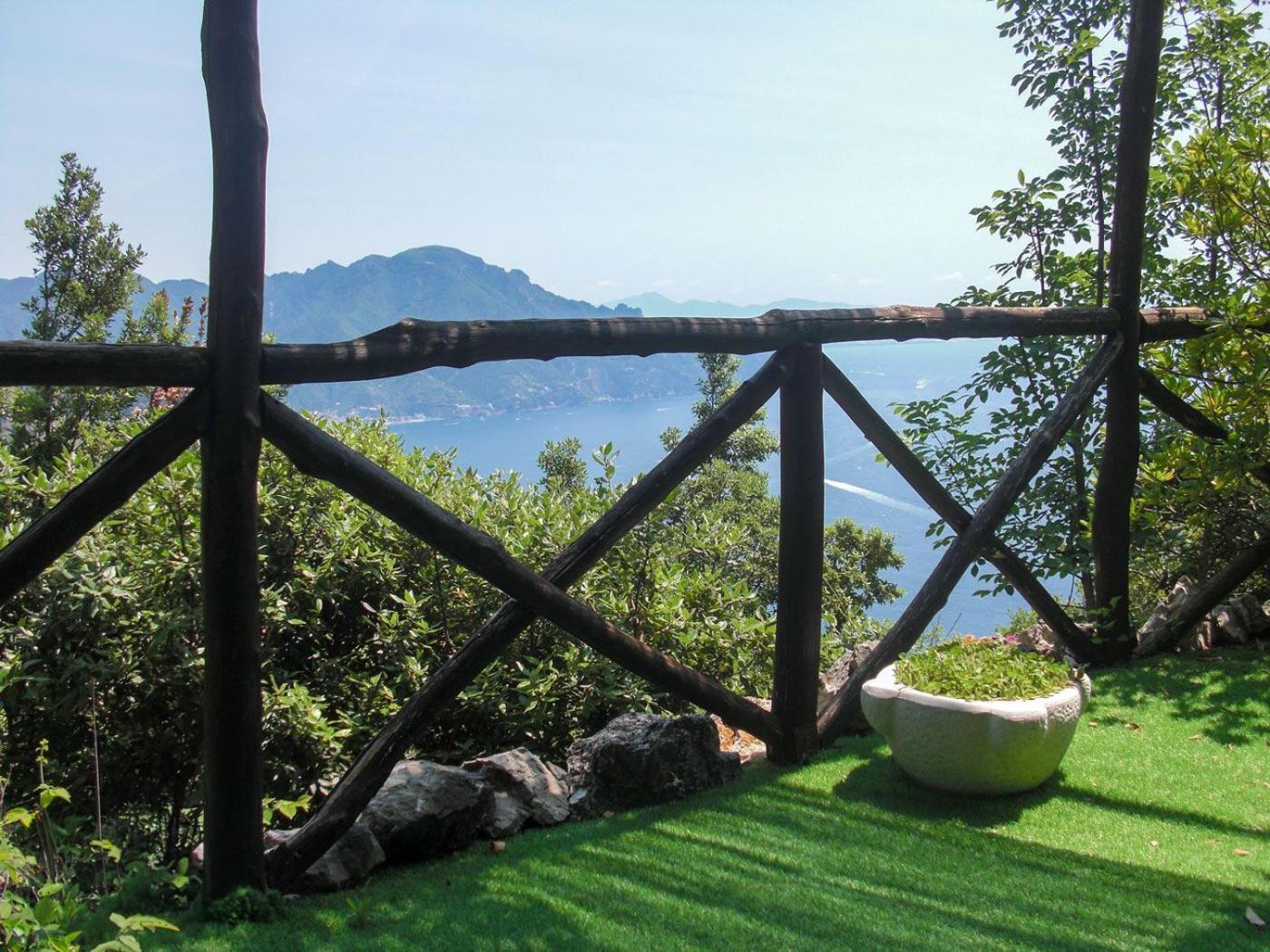 La Casetta Nel Bosco, Amalfi Luaran gambar