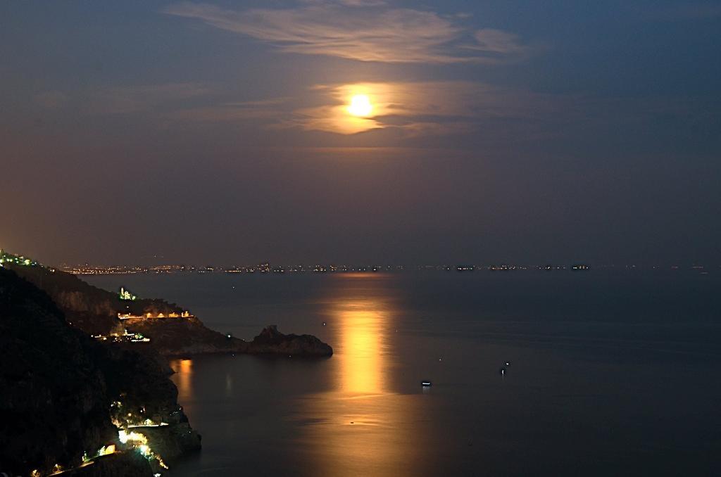 La Casetta Nel Bosco, Amalfi Luaran gambar